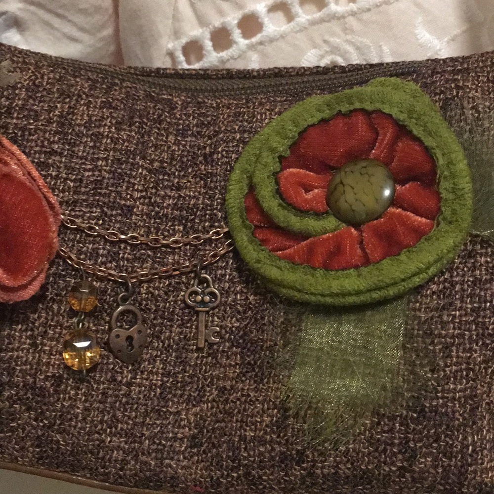 Vintage Style Purse - Picture 3 of 8
